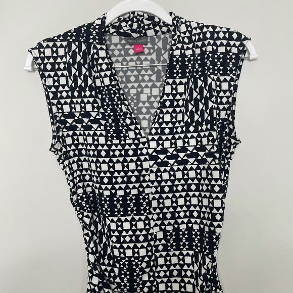 Vince Camuto Geo Pattern Sleeveless Side Ruched Blouse Top Black/White Women's S - Picture 2 of 12